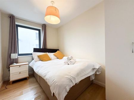 2 bedroom flat to rent - Photo 3