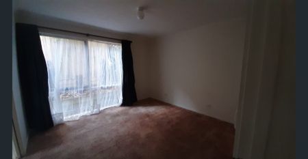 Sought after location - Photo 2