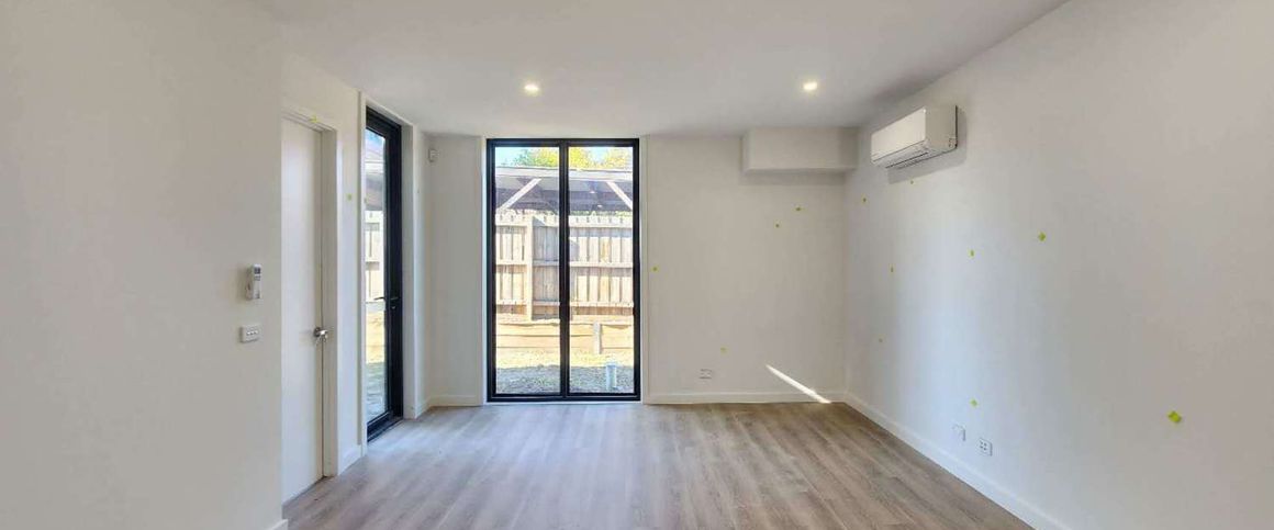 Prime Location, Luxuy Finishing, Fully Furnished - Photo 1