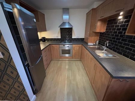 2 bedroom apartment to rent - Photo 4