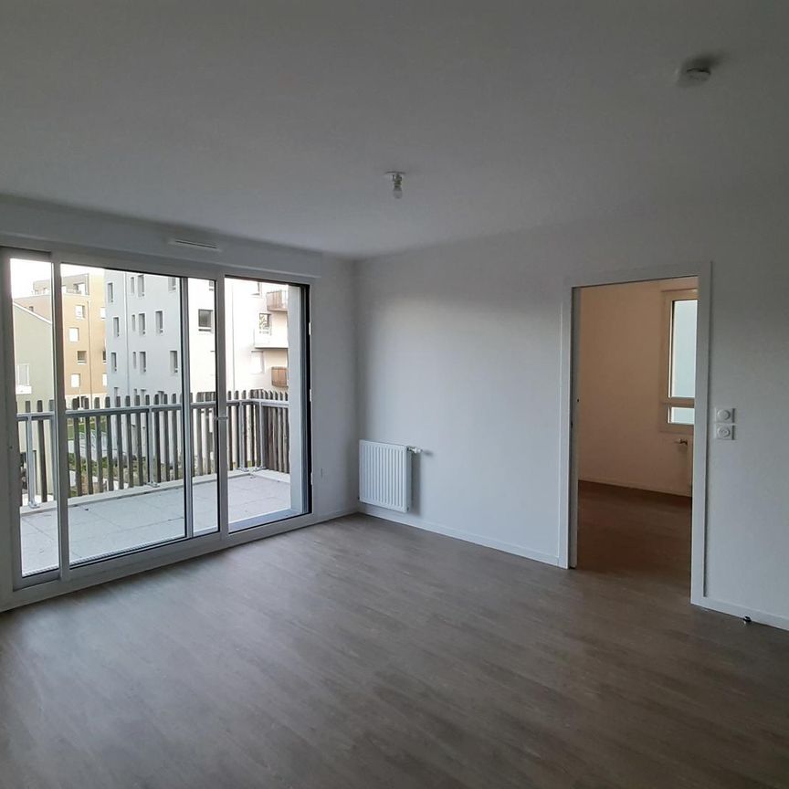 location Appartement T2 DE 42.4m² À NANTES - Photo 1