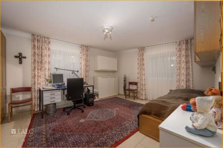 EG-Wohnung mit Stellplatz und XL-Balkon in Siepental-Umgebung - Foto 4