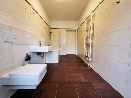 Modern. Effizient. Bezugsbereit - 2 Zi.+ Wohnküche mit Balkon & Tiefgarage in 12487 Berlin - Foto 5