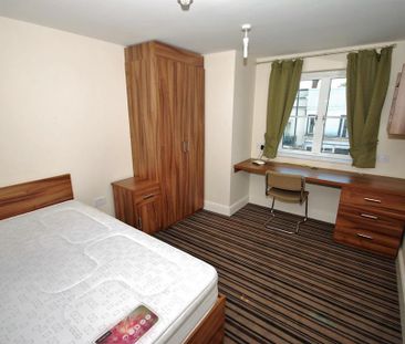 6 bedroom private hall to rent - Photo 6