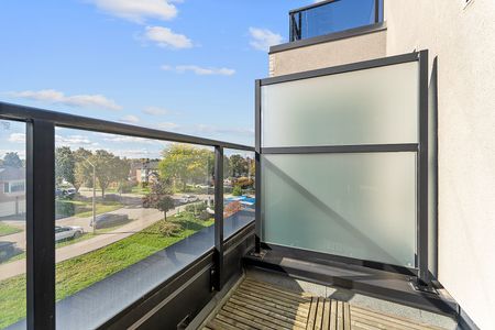 For Lease - 4030 Parkside Village Drive Unit# 10, Mississauga, Ontario - Photo 5