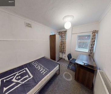 5 bedroom flat to rent - Photo 6