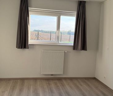 Appartement te huur in Mourcourt voor € 1.100 met 2 slaapkamers - Photo 6