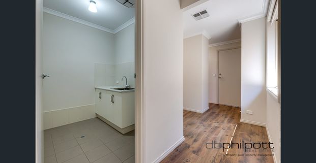 LOW MAINTENANCE MODERN LIVING - Photo 1