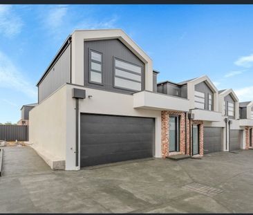 1/33 Allan Street, Kilmore - Photo 6