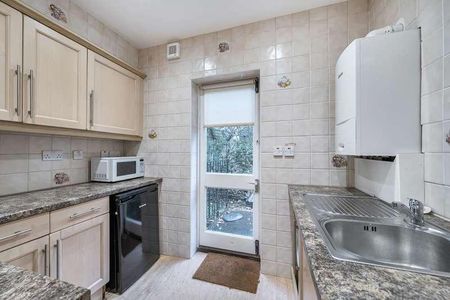 Cambridge Gardens, North Kensington, W10 - Photo 4