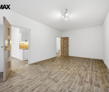 Pronájem bytu 2+1 59 m² - Photo 1