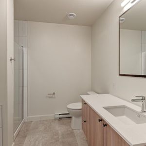 Magnifique 5 1/2 à louer à Coaticook-Neuf**** 1 mois gratuit****à partir de 1400$ - Photo 2