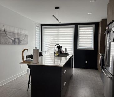 Maison à étages à louer - Saint-Eustache (Nord Est) Maison à étages... - Photo 5