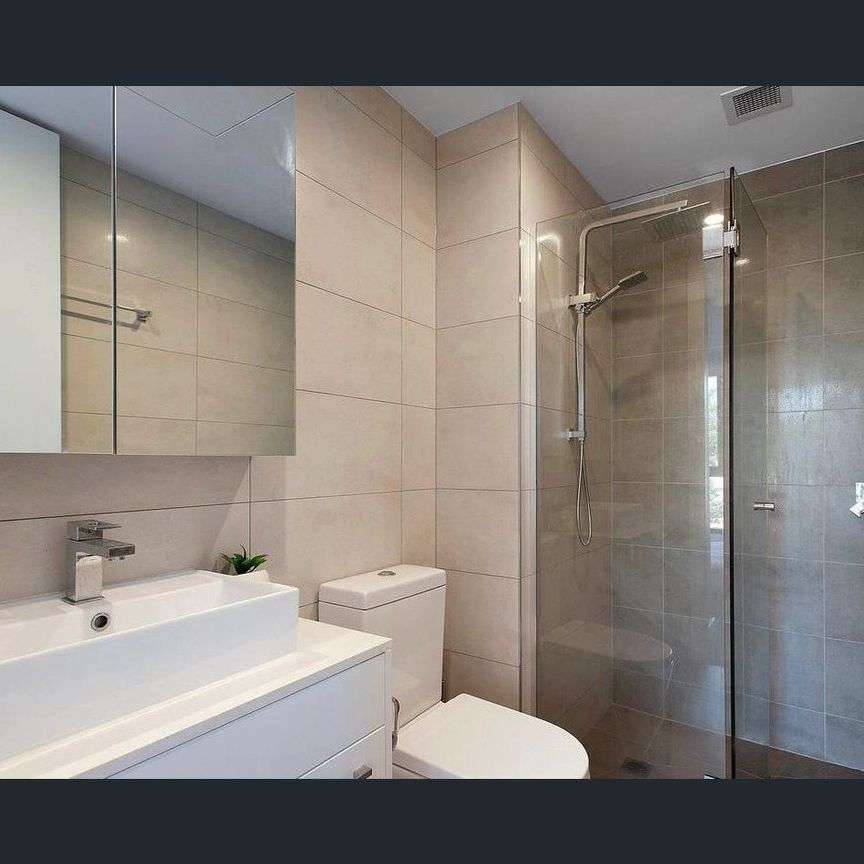 Nearly New Apartment In A Dreaming Location! - Photo 1