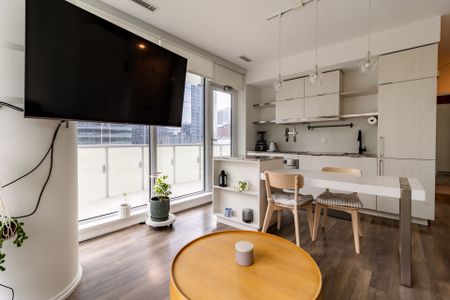 For Lease - 197 Yonge Street Unit# 1105, Toronto, Ontario - Photo 5