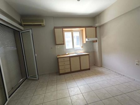 Studio/Γκαρσονιέρα για ενοικίαση Νόρμαν (Πάτρα) - Photo 3
