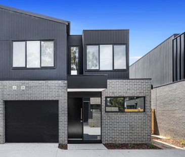 Two Storey Two Bedroom Townhouse - Photo 4