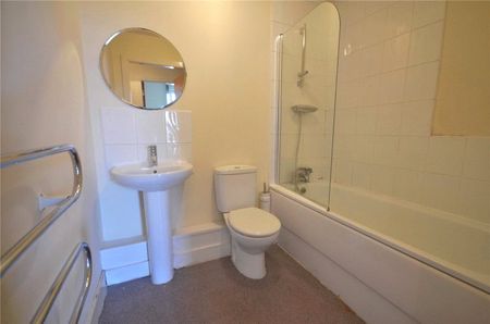 Springfield Court, Springfield Lane, Salford, Manchester City Centre, M3 7EH - Photo 5