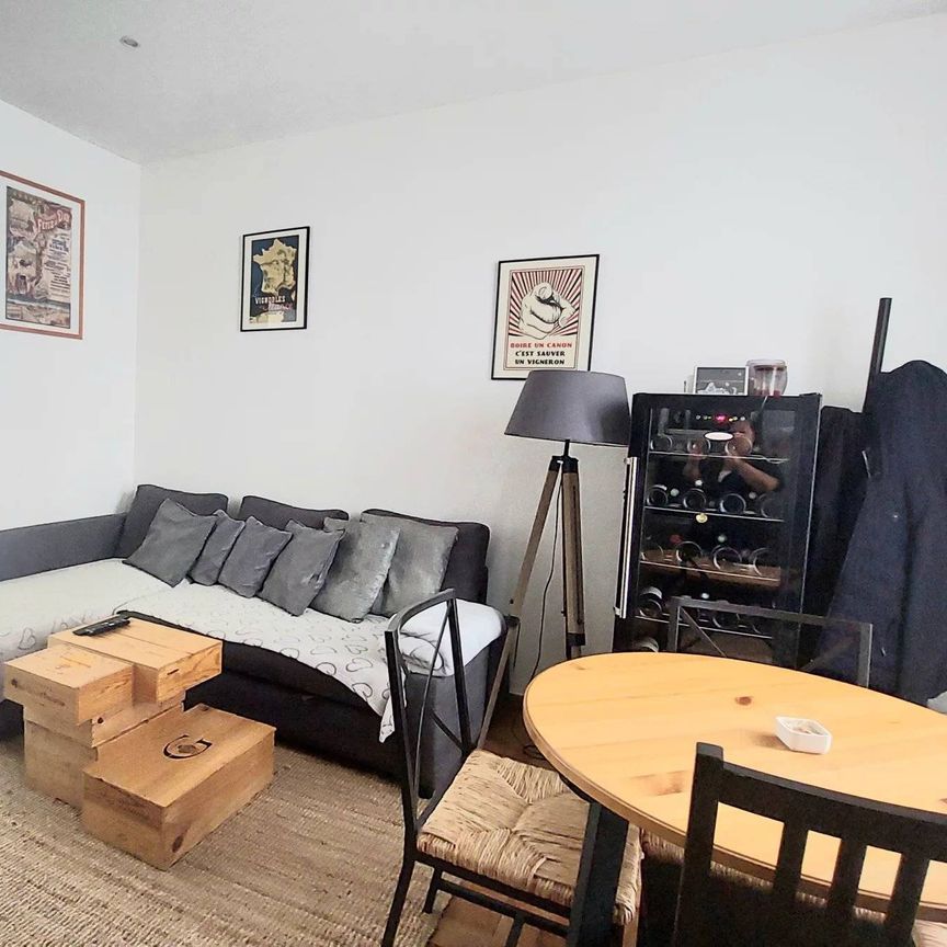 2 PIECES MEUBLES - PROCHE FACULTE - BAIL JUSQU EN JUIN - Photo 1