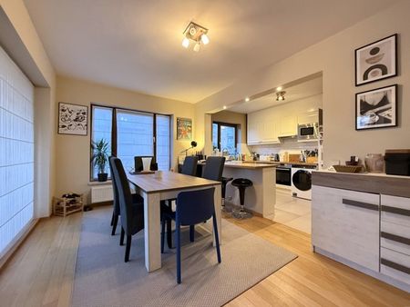 Appartement - à louer - Photo 4