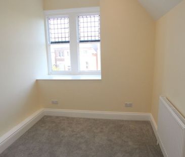 South Road, Ellenborough House, NG7 - Photo 5