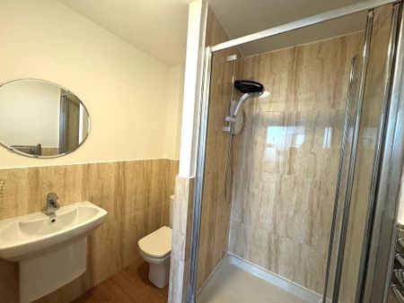 1 bedroom flat to rent - Photo 5