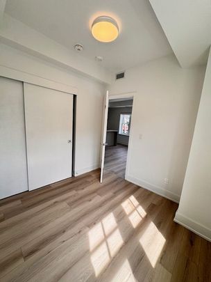 For Lease - 8 Manor Road Unit# 204, Toronto, Ontario - Photo 1