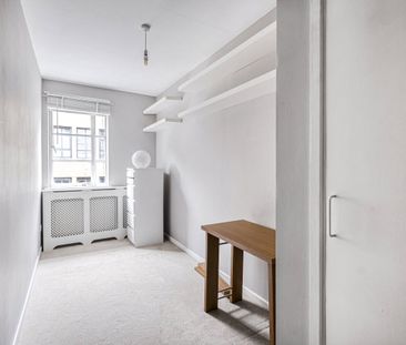 Roy Square, London, E14 8BY - Photo 1