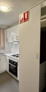 18/237 Sharp Street, Cooma - Photo 3