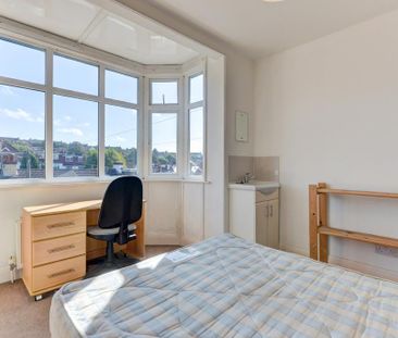 6 bedroom house to rent - Photo 3