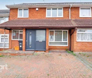 3 bedroom terraced house to rent - Photo 2