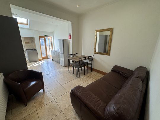 Fountayne Street, Haxby Road - P10914 - Photo 1