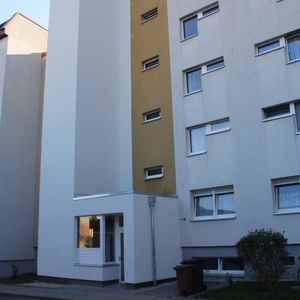 Jetzt frei: Rollstuhlgerechte, barrierefrei 2-Zimmer-Wohnung! - Foto 2