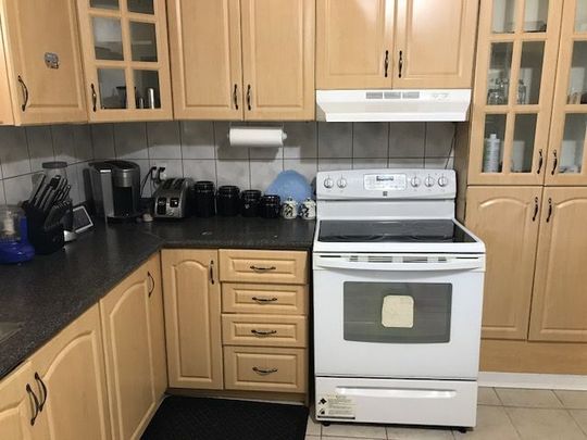 For Lease - 46 Autumn Boulevard, Brampton, Ontario - Photo 1