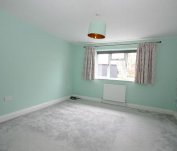 2 bedroom detached house to rent - Photo 3