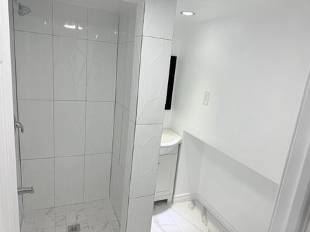 For Lease - 75 Fordover Drive, Toronto, Ontario - Photo 4