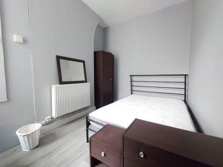 Leopold Rd, Kensington Fields. - Photo 2