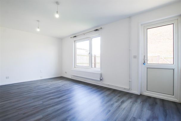 Abbey Place, Waterbeach - Photo 1