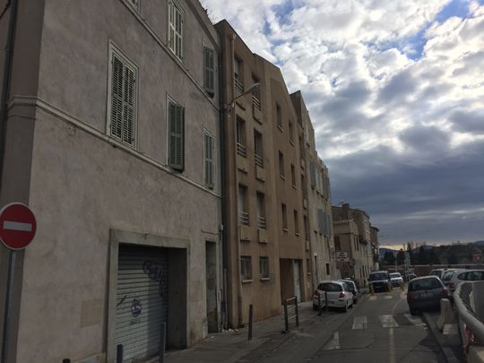 APPARTEMENT MARSEILLE 10 - 2 pièce(s) - 42 m2 - Photo 1