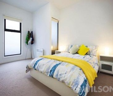 Modern living in a lifestyle location - Photo 3