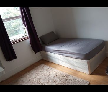 Room in a Shared House, Erlham Grove, N22 - Photo 2
