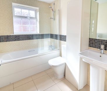 4 bedroom house to rent Century Way, Beckenham, BR3 - Photo 3