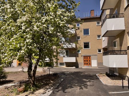 Skebokvarnsvägen, Bandhagen - Photo 5