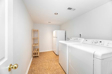 For Lease - 5255 Guildwood Way Unit# 48, Mississauga, Ontario - Photo 4