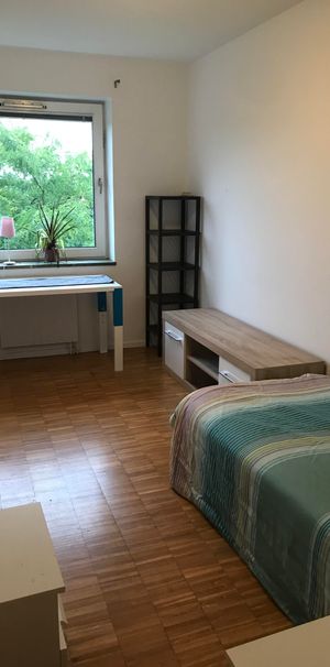 Duvhöksgatan, Malmö - Photo 2