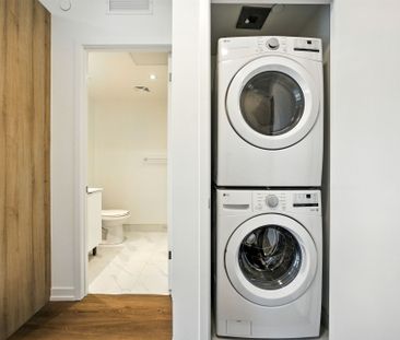 For Lease - 863 St. Clair Avenue Unit# 801, Toronto, Ontario - Photo 2