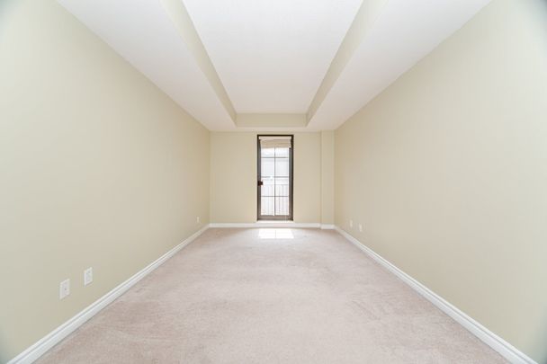 For Lease - 47 Caroline Street Unit# 307, Hamilton, Ontario - Photo 1