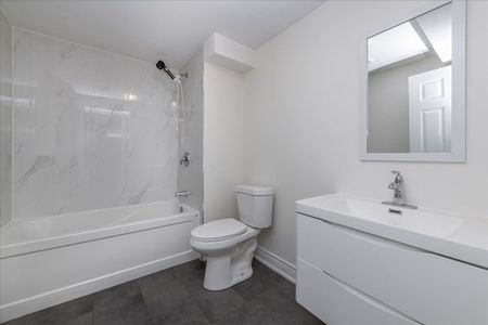 For Lease - 104 Marsellus Drive, Barrie, Ontario - Photo 5