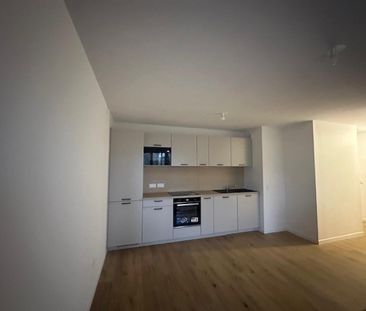 location Appartement T2 DE 45.74m² À PLAISIR - Photo 4