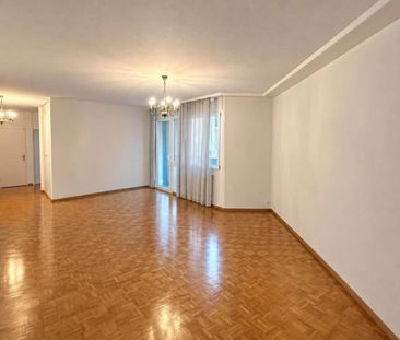 4.5 room apartment in Carouge. - Photo 2
